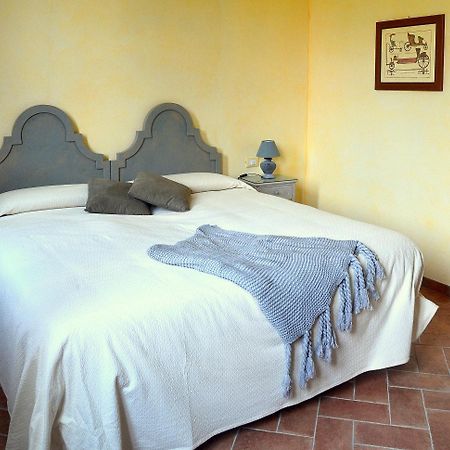 Agriturismo Borgo San Francesco Basiglio Exterior foto